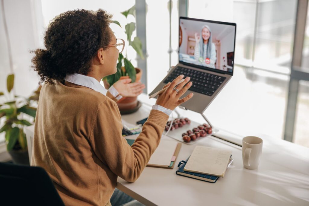 smiling-business-woman-have-video-conference-with-2023-12-06-15-54-31-utc-1536×1024